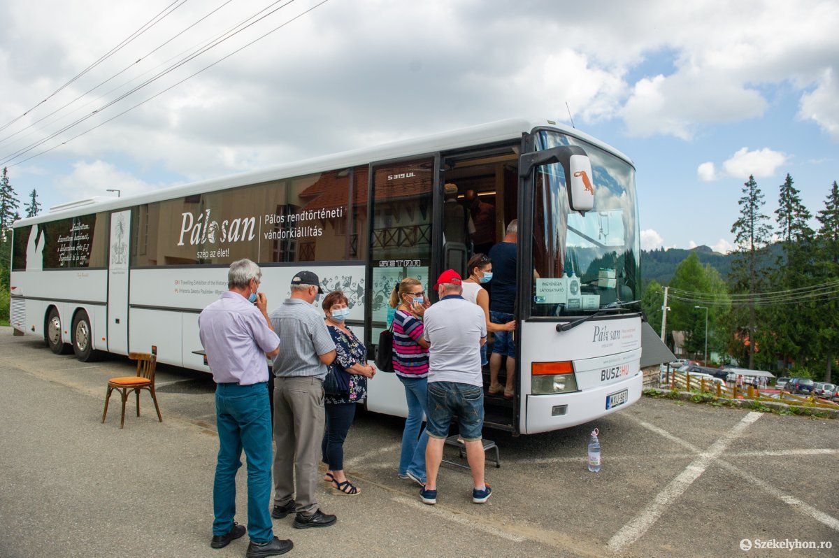 O Palosbusz Hargitafurdo Belo 1.jpg